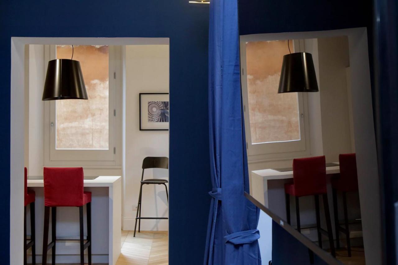 Eve Guest House At Trevi Fountain Rom Exteriör bild