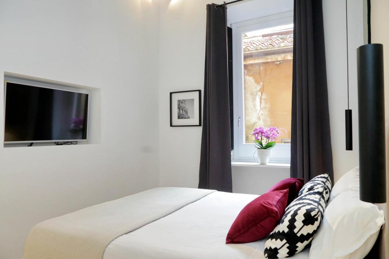 Eve Guest House At Trevi Fountain Rom Exteriör bild