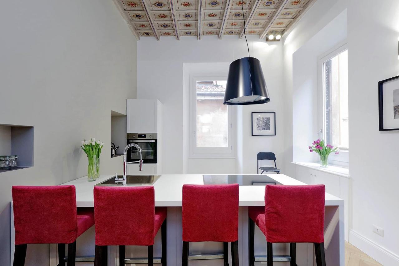 Eve Guest House At Trevi Fountain Rom Exteriör bild