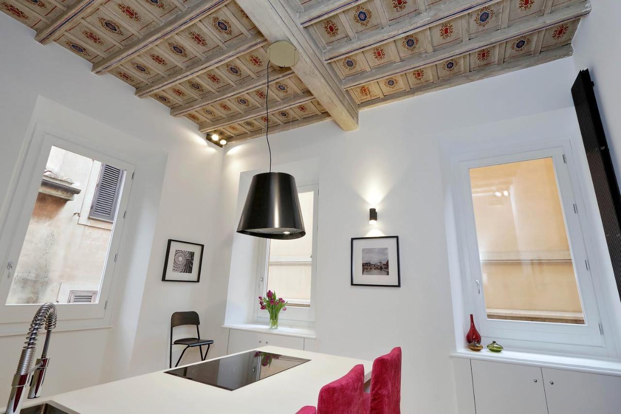Eve Guest House At Trevi Fountain Rom Exteriör bild